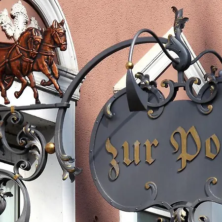 Zur Post Hotel 3*